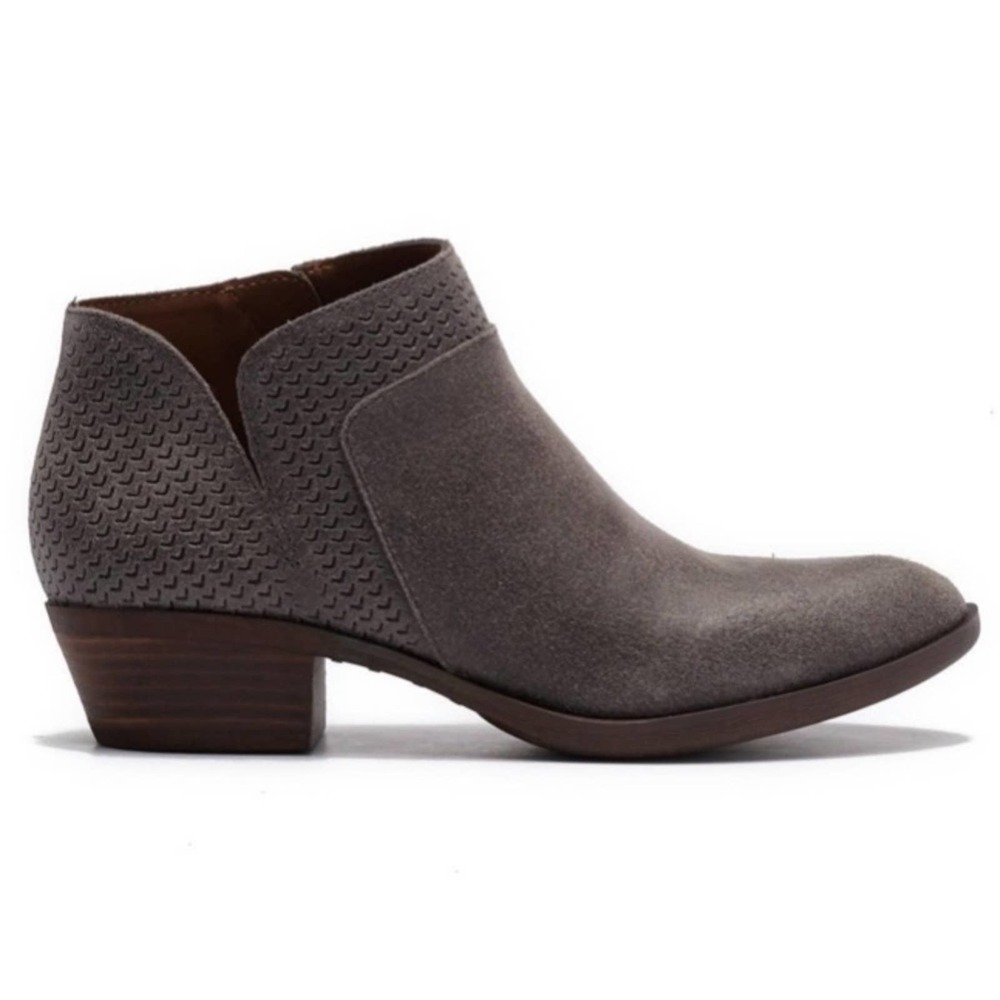 Lucky Brand Brintly Distressed Leather boot Size 7.5